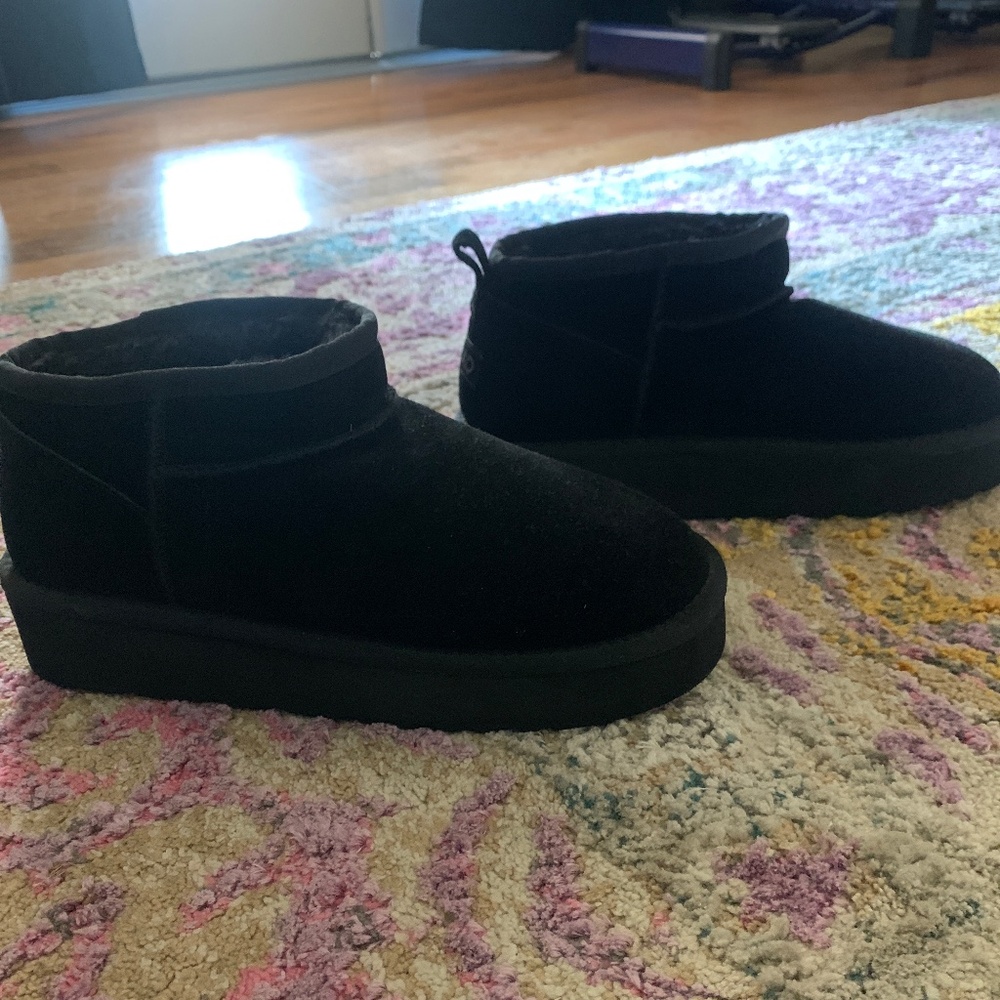 Lamo, ankle boot with faux fur and small platform, black, womens 9